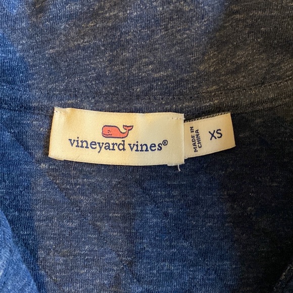 Vineyard vines blue pullover - Picture 2 of 2